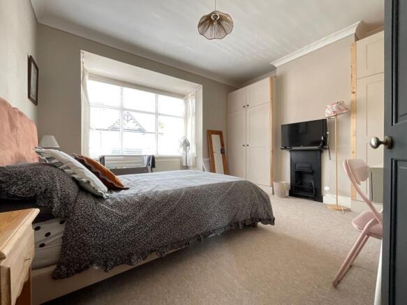 3 bed Terraced for sale Image 11