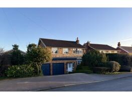 24, Greystones Close, Aberford, Leeds LS25 3AR