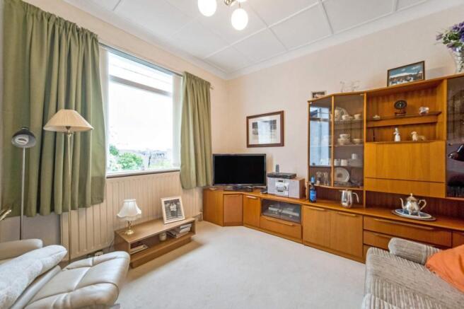 Sitting/Family Room