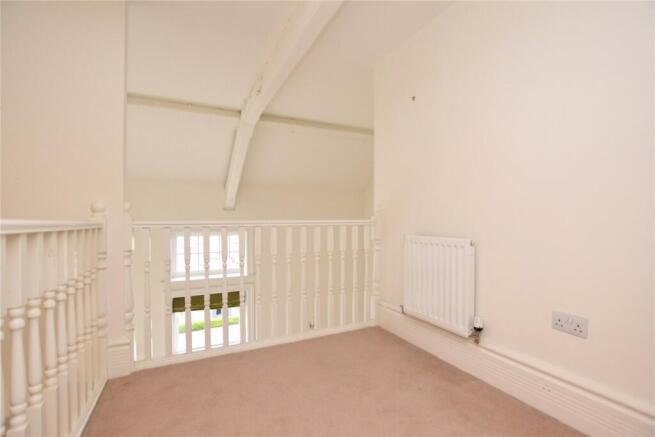 2 bed Apartment for sale Image 7