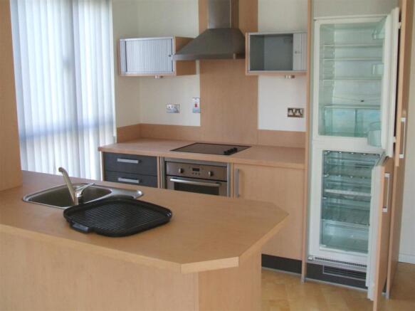 Apt 76, Fletcher Gate - Kitchen.JPG