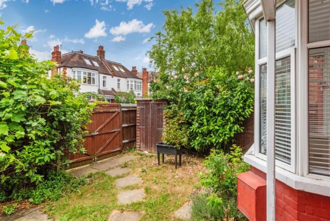 LAUREL ROAD, 4A-27.jpg