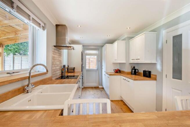 8650638-interior08-800.jpg