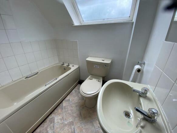 Bathroom.jpg