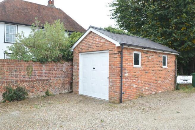 Detached garage