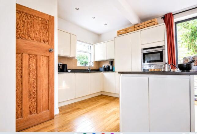 3 bed Semi-Detached to rent Image 6