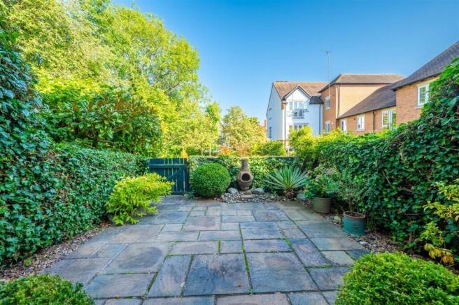 Private Courtyard