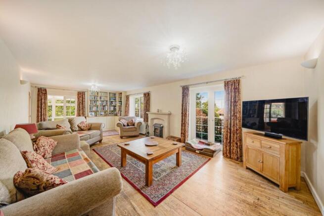 Sitting Room.jpg