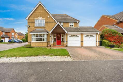 Eagle Gardens, Bedford