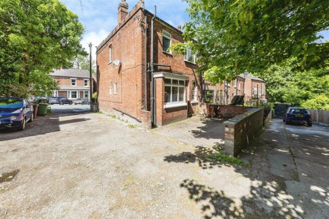 3 bed End of Terrace for sale Image 4