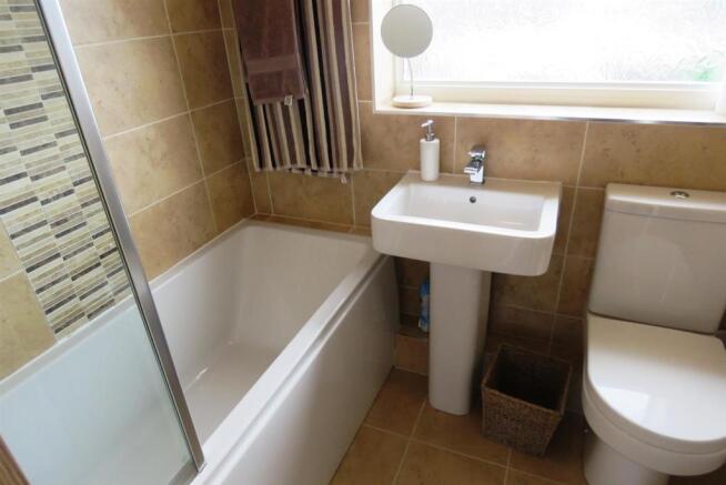 RE-FITTED BATHROOM