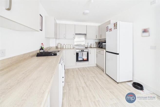 2 bed Semi-Detached for sale Image 7