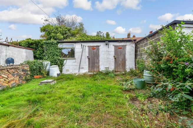 Workshop/Outbuildings