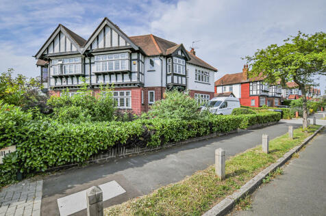 Stapenhill Road, Wembley