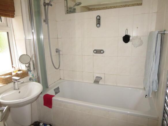 Photo 9