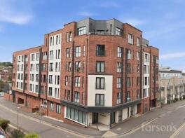 37, 12 Luna St James, St James Road, Brentwood CM14 4JW