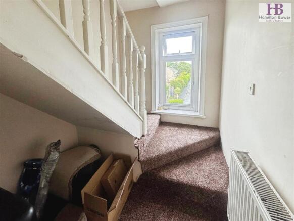 4 bed Terraced to rent Image 7