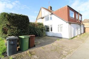 301, Mutton Lane, Potters Bar EN6 2AT