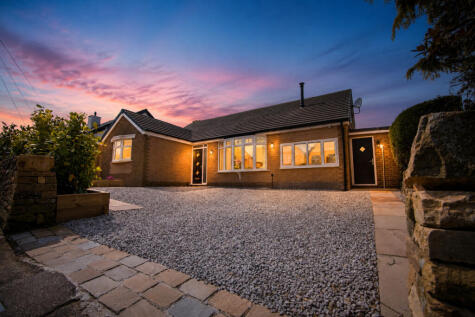 Haven Lane, Oldham, OL4
