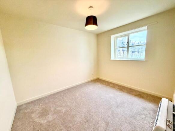 1 bed Flat to rent Image 5