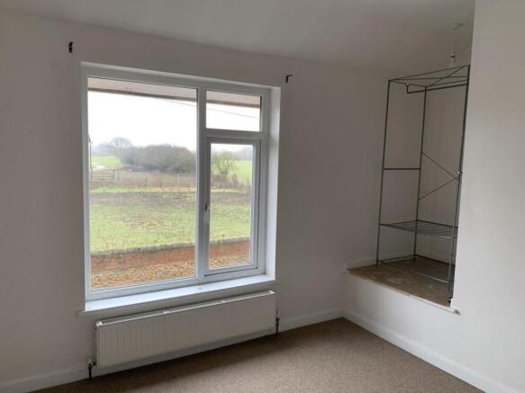 2 bed Terraced for sale Image 10