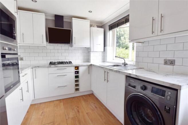 2 bed Maisonette for sale Image 6