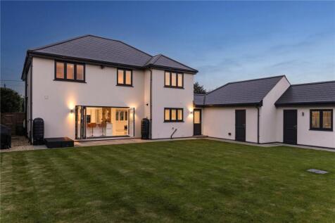 Eastfield Lane, Ringwood, Hampshire, BH24