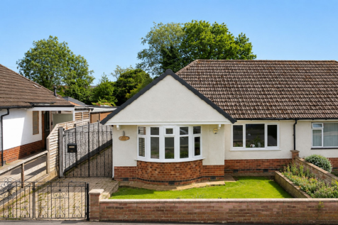 Foxhunter Drive, Oadby, LE2