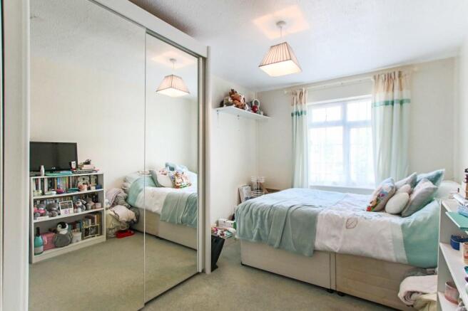 Photo 10