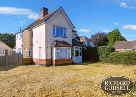 215, Salisbury Road, Burton, Christchurch BH23 7JT