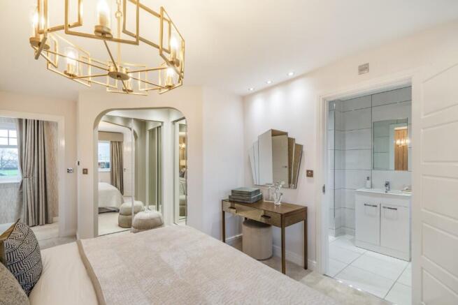 4 bed Detached for sale Image 7