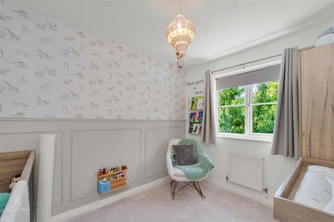 3 bed Semi-Detached for sale Image 7