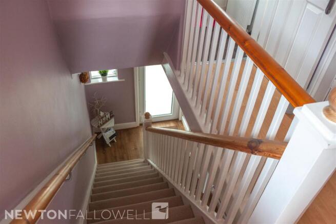FIRST FLOOR LANDING