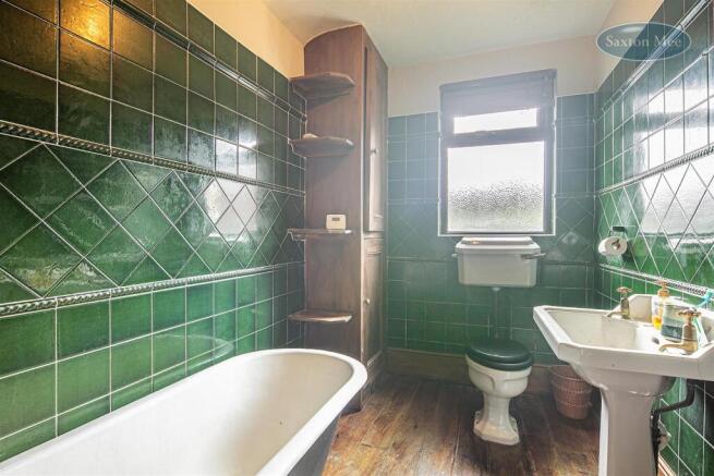 3 bed Terraced for sale Image 9