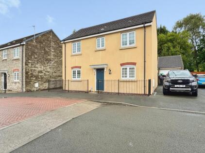 Ffordd Cambria, Pontarddulais, Swansea, West Glamorgan, SA4 8AB