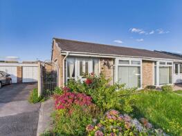 25, Pear Tree Close, Bridgwater TA6 4EA