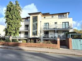 Flat 5, 43 Silversprings, Surrey Road, Bournemouth BH4 9HD