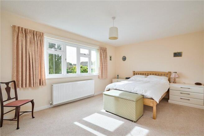 3 bed Detached for sale Image 12