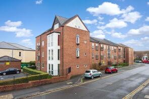 4, Byland House, Nicholas Gardens, York YO10 3FA