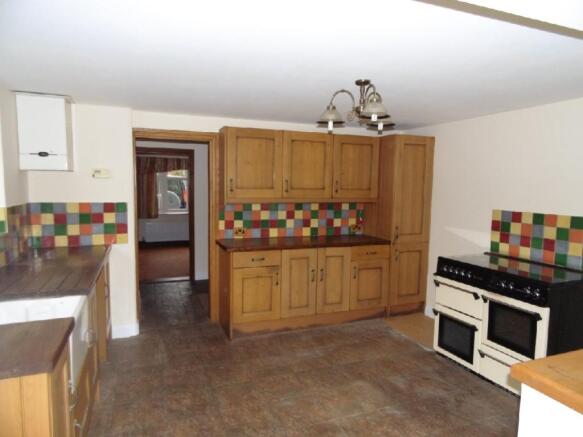 Kitchen.JPG