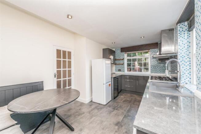 Fitted Dining Kitchen: