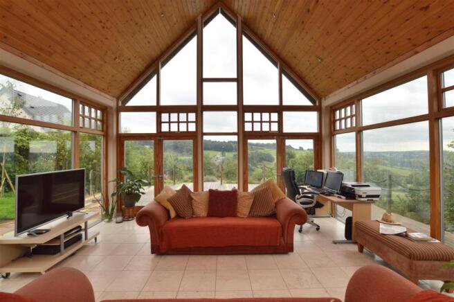 Lounge Area