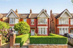 First Floor Flat, 90, Creffield Road, Acton W3 9PX