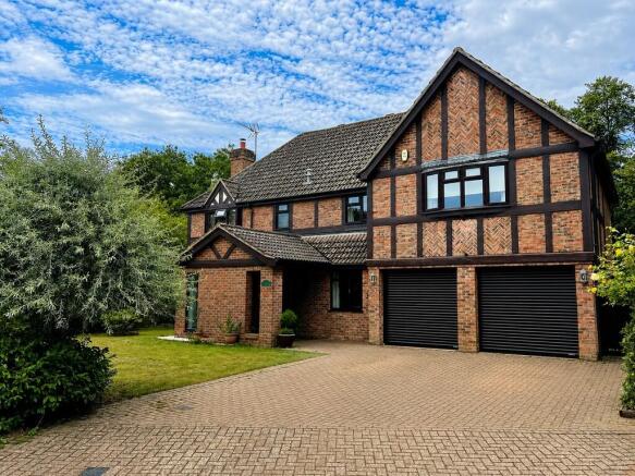 3 Forest End New ...