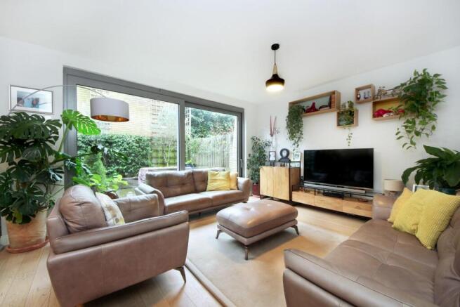 GV- 5 Halford Place (8).jpg