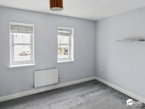 3 bed Semi-Detached for sale Image 5