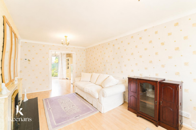 2 bed Semi-Detached Bungalow for sale Image 9
