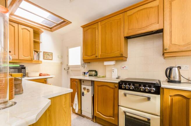 L' Shape Kitchen