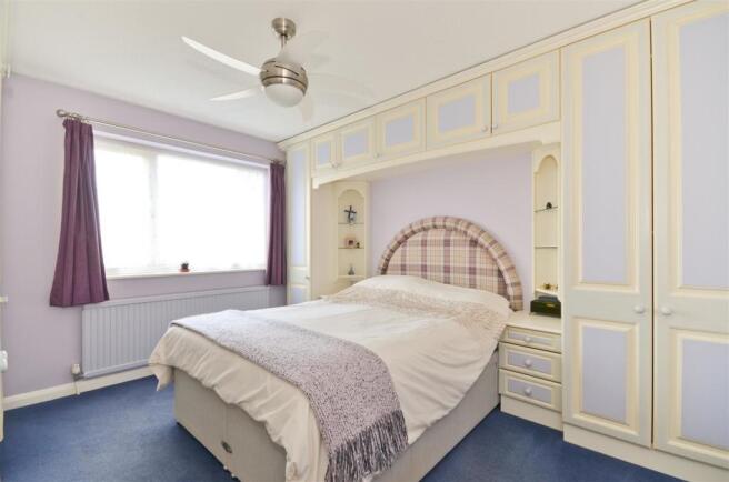 Bedroom 1.JPG