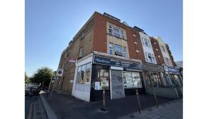 329, Durnsford Road, Wimbledon Park, London SW19 8EF